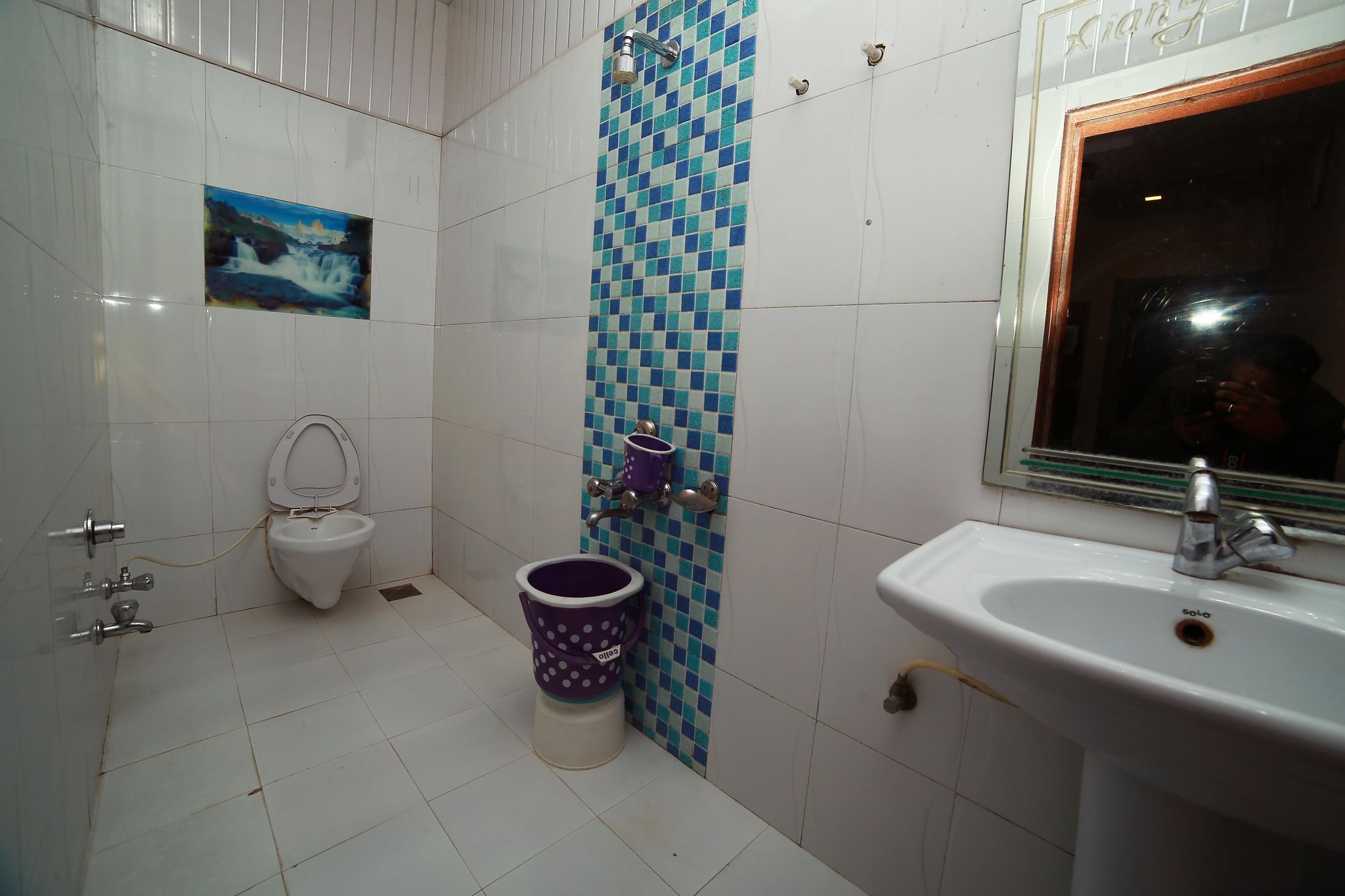 Deluxe Triple Bed AC Room