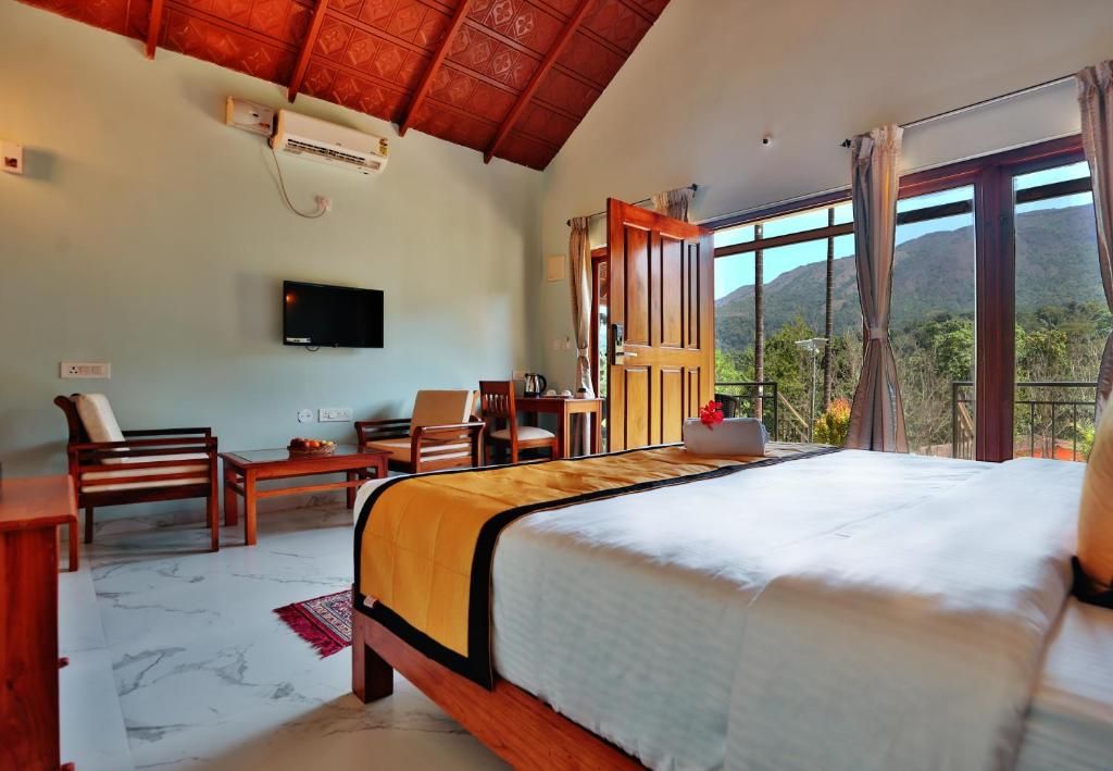 Hill Crest Resort - Coorg Deluxe Cottage 2