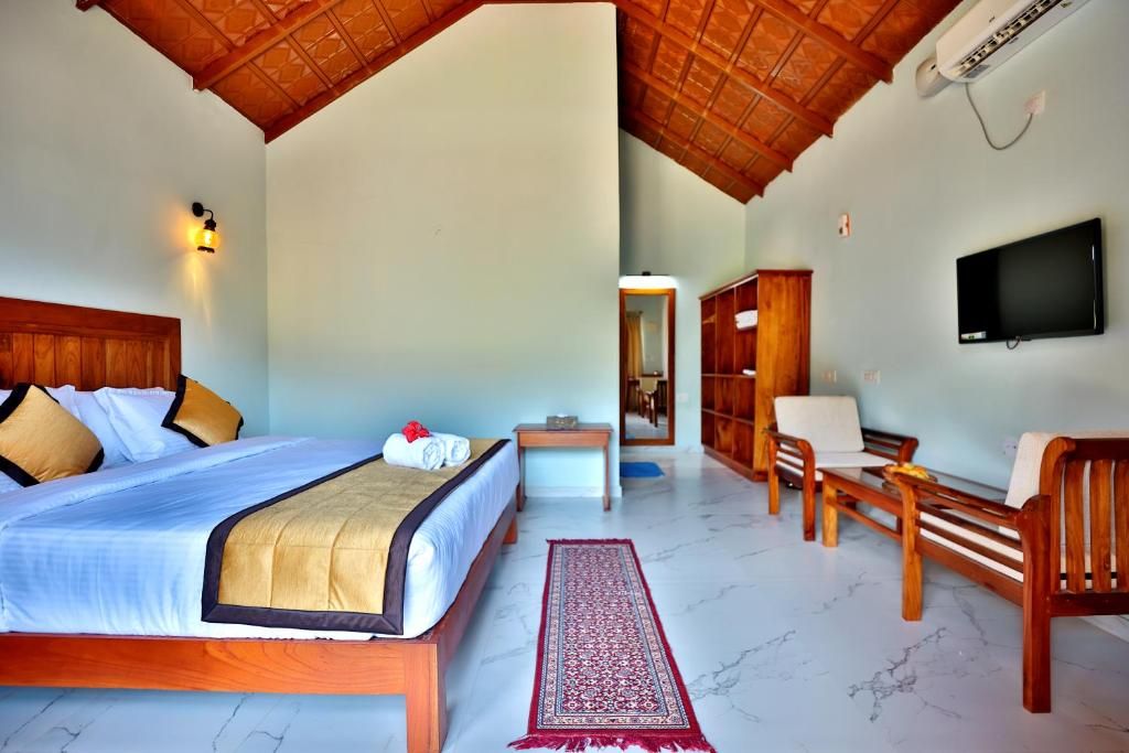 Hill Crest Resort - Coorg Deluxe Cottage 3