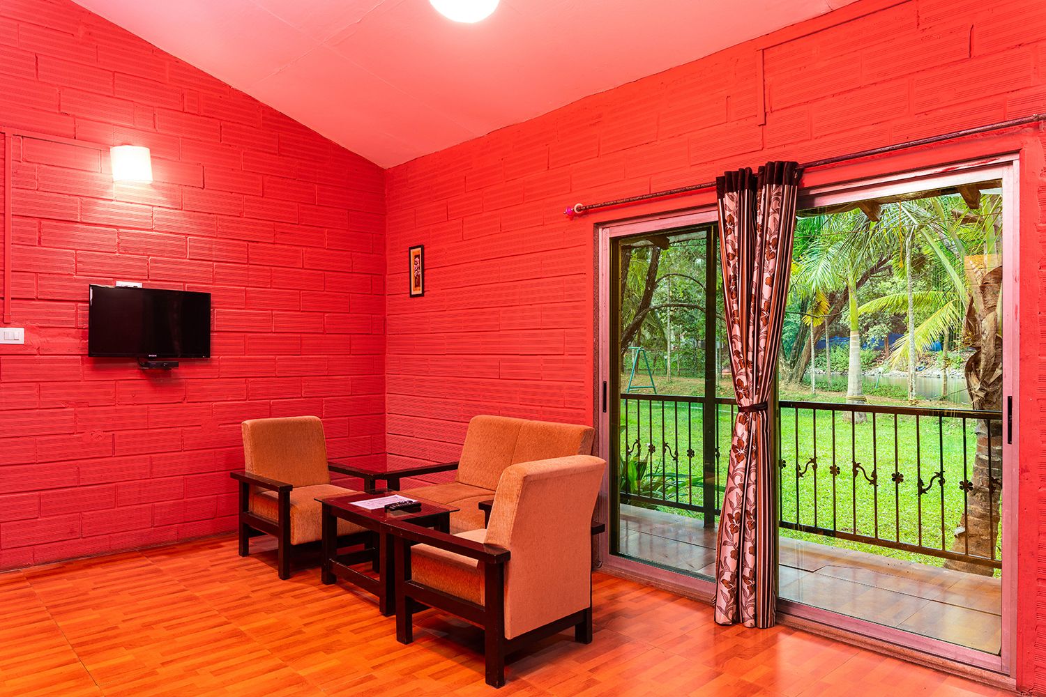 Century Resort, Dandeli Lake View Cottage with Balcony 11