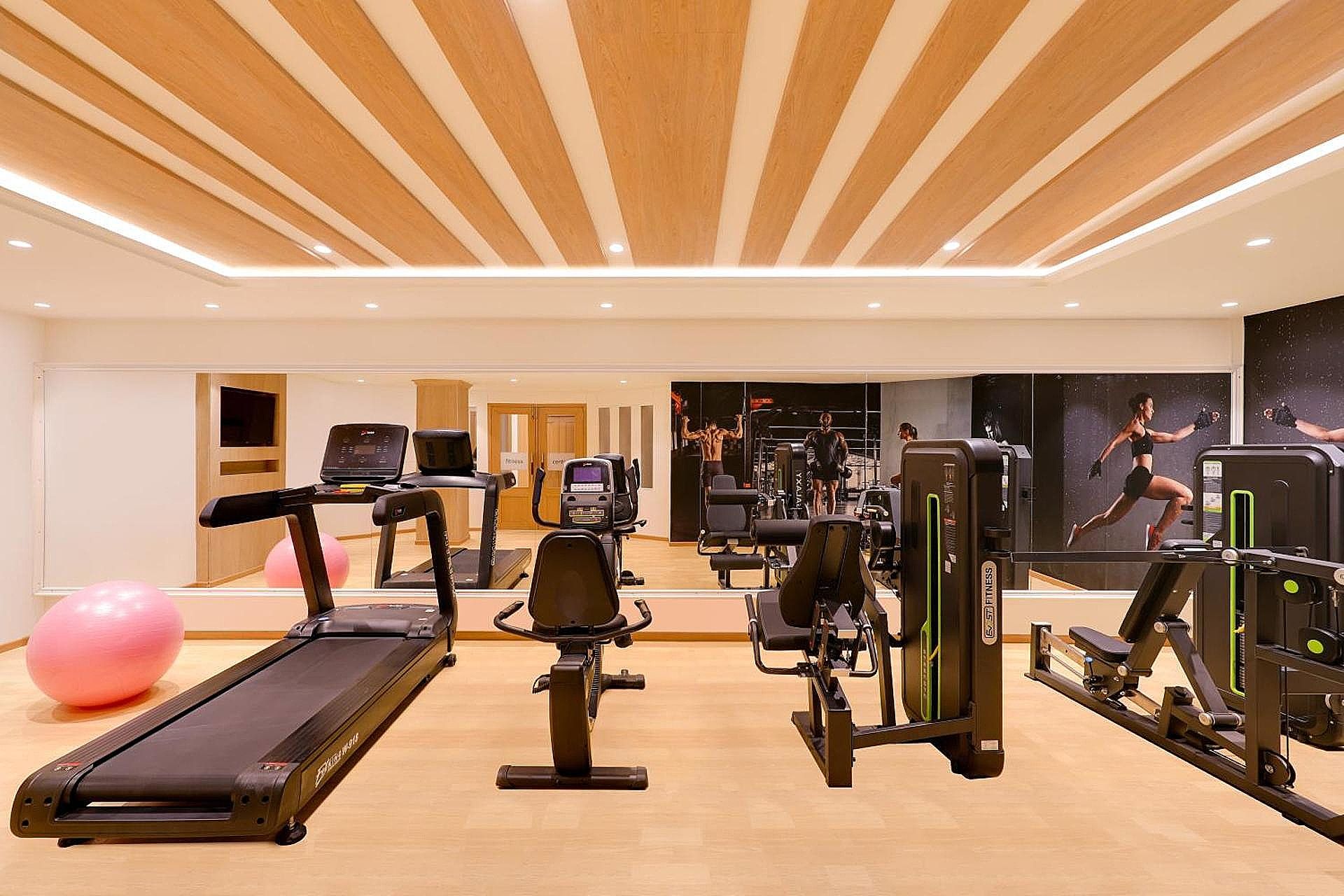 undefined Lemon Tree Hotel, Bhopal 5