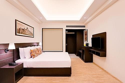 Lemon Tree Hotel, Bhopal Superior King Room 3