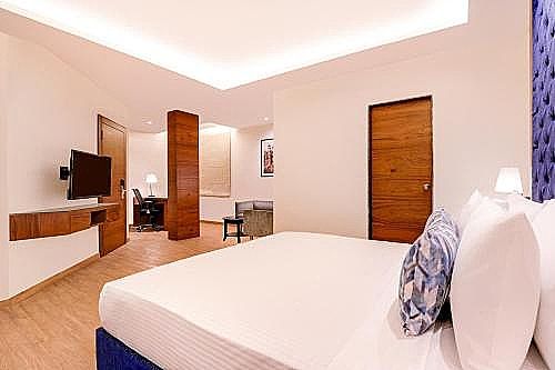 Lemon Tree Hotel, Bhopal Superior King Room 2