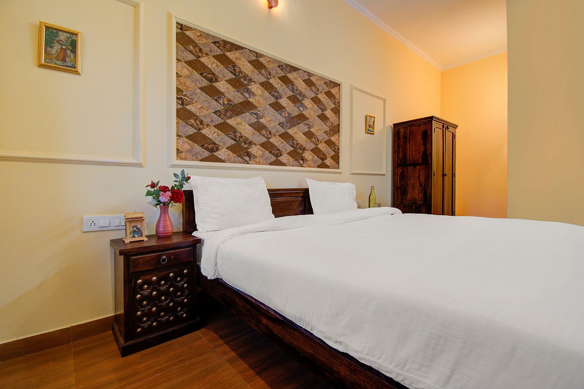 Hotel O The hill view resort Deluxe 3