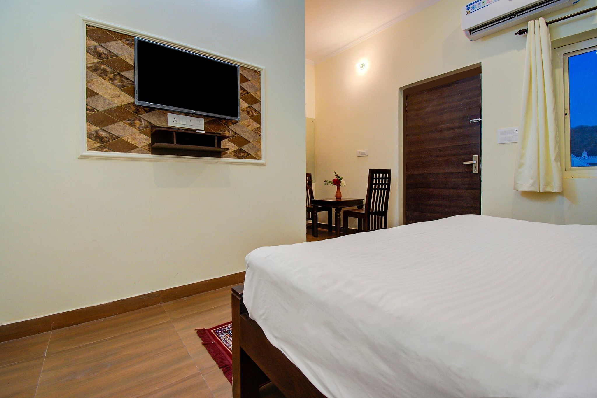 Hotel O The hill view resort Deluxe 7