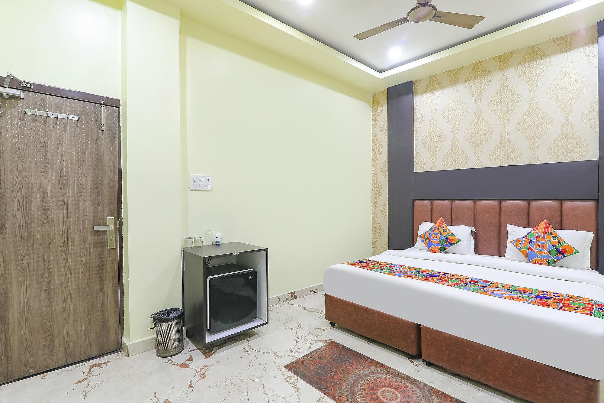 FabExpress GS Residency Deluxe Room 3