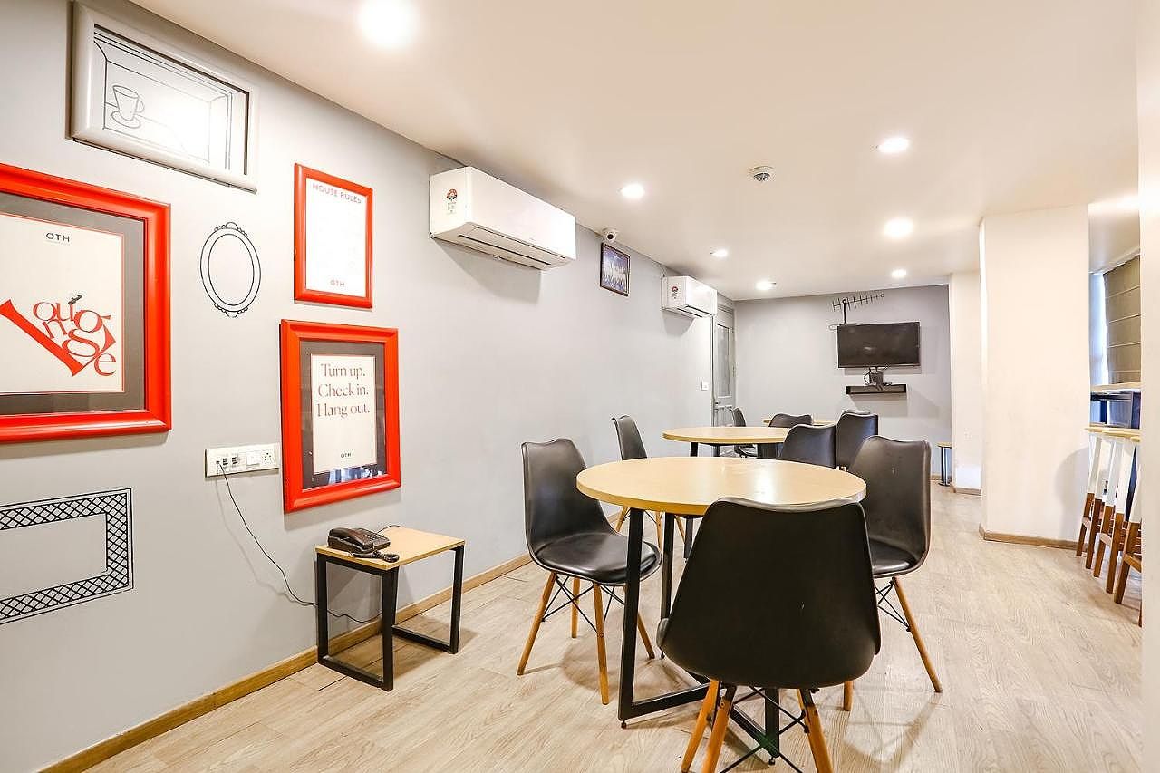 Food & Dining