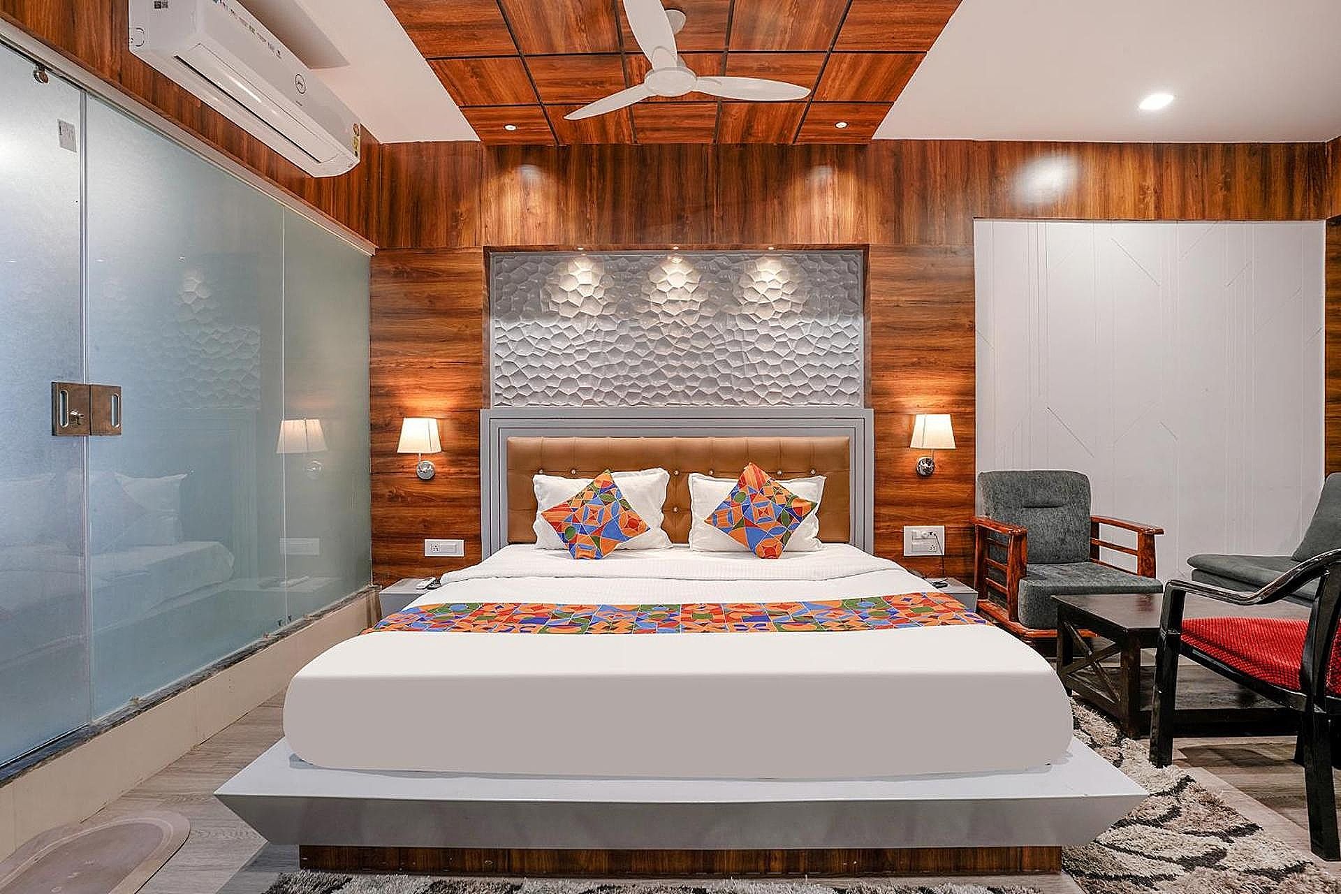Luxury Suite