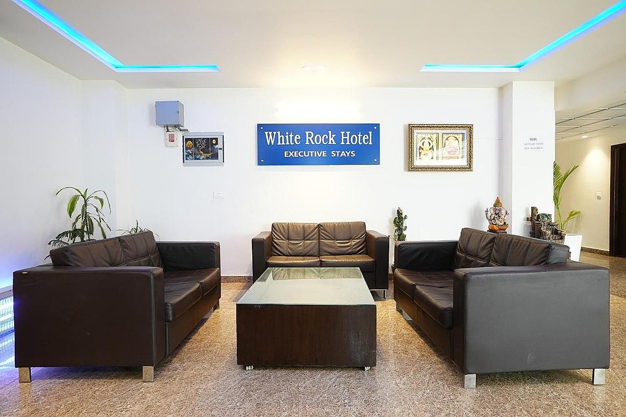 undefined White Rock Hotel  2