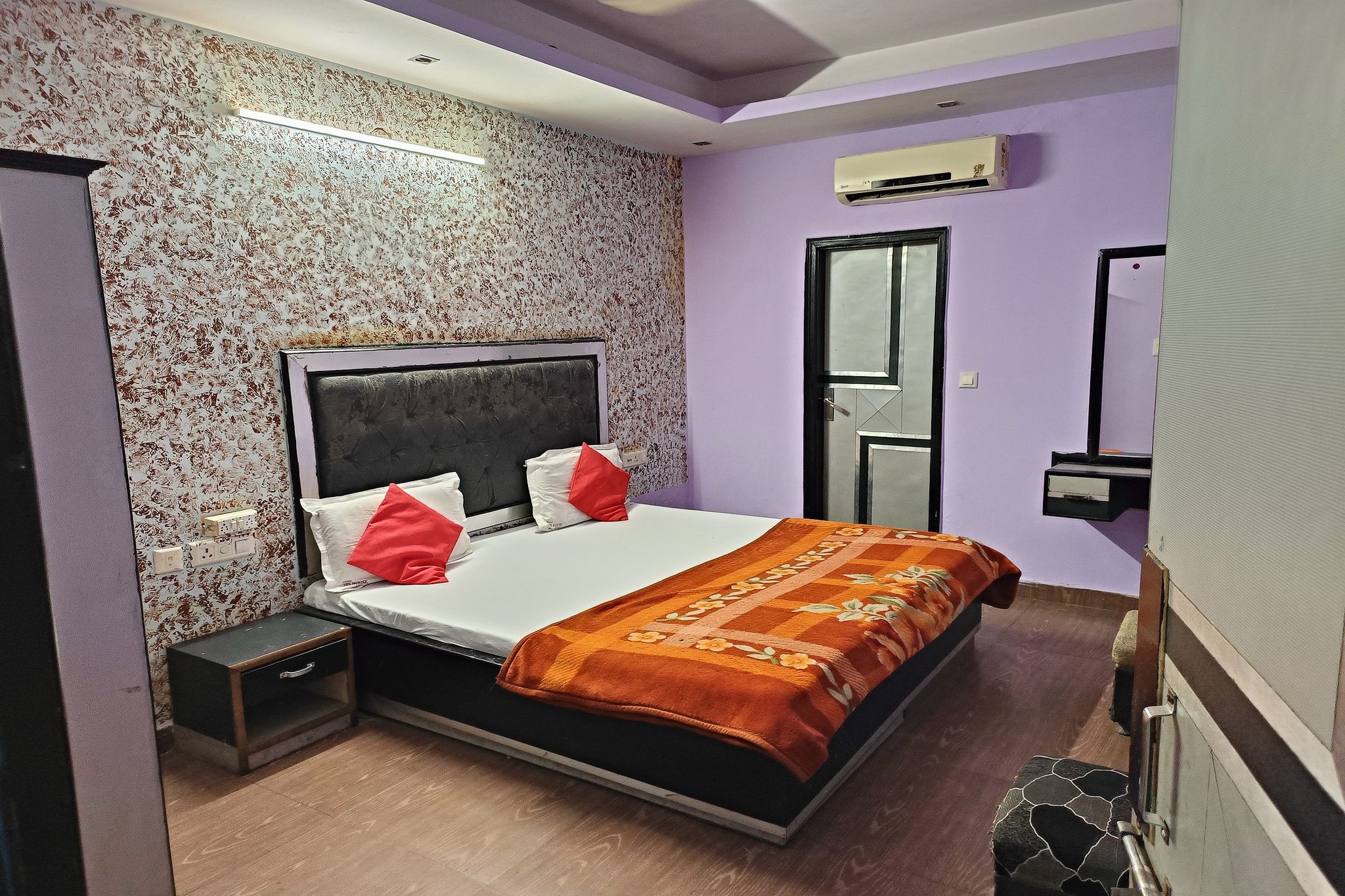 Hotel 3B Houses Guest House Deluxe Rooms