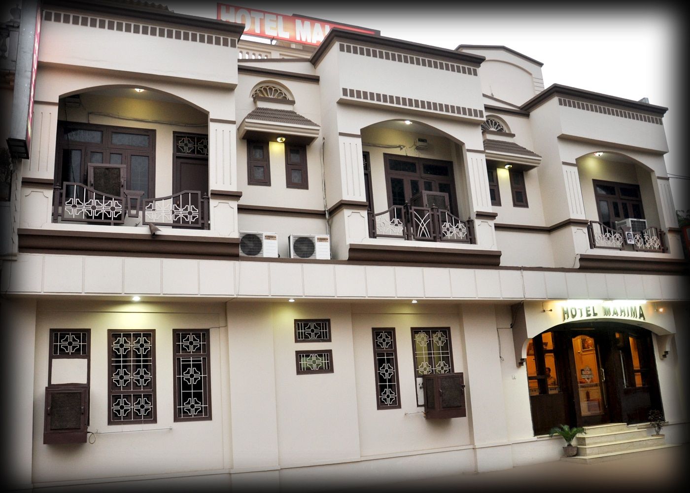 Hotel Mahi