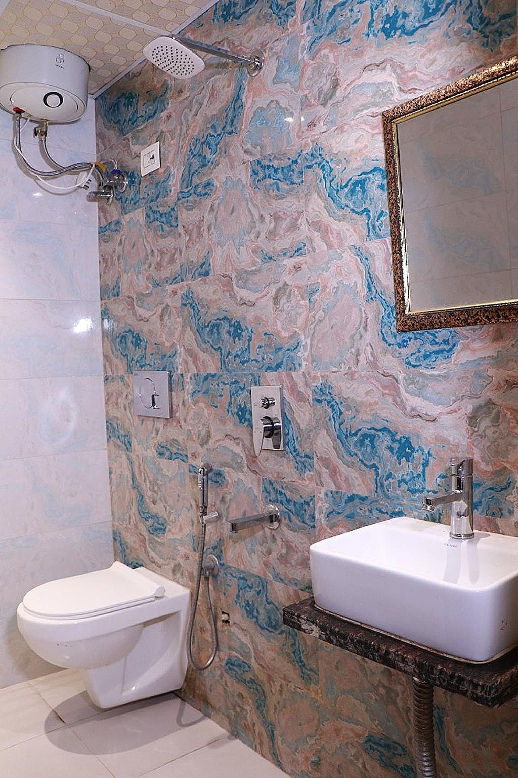 undefined Amrit Hotel 10