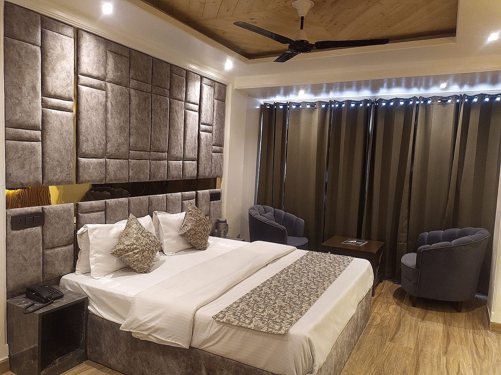 image_4264480_8ba7d2f3-4cf5-4117-aab9-57c280c3851e_proc