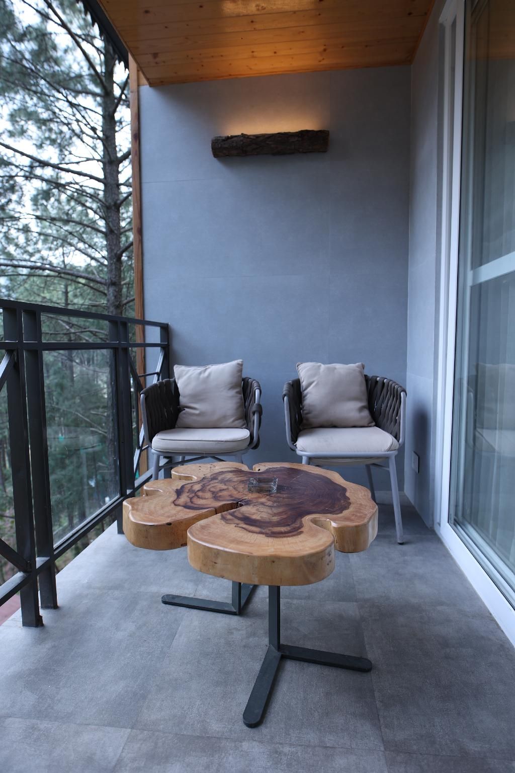 Premium Duplex Room