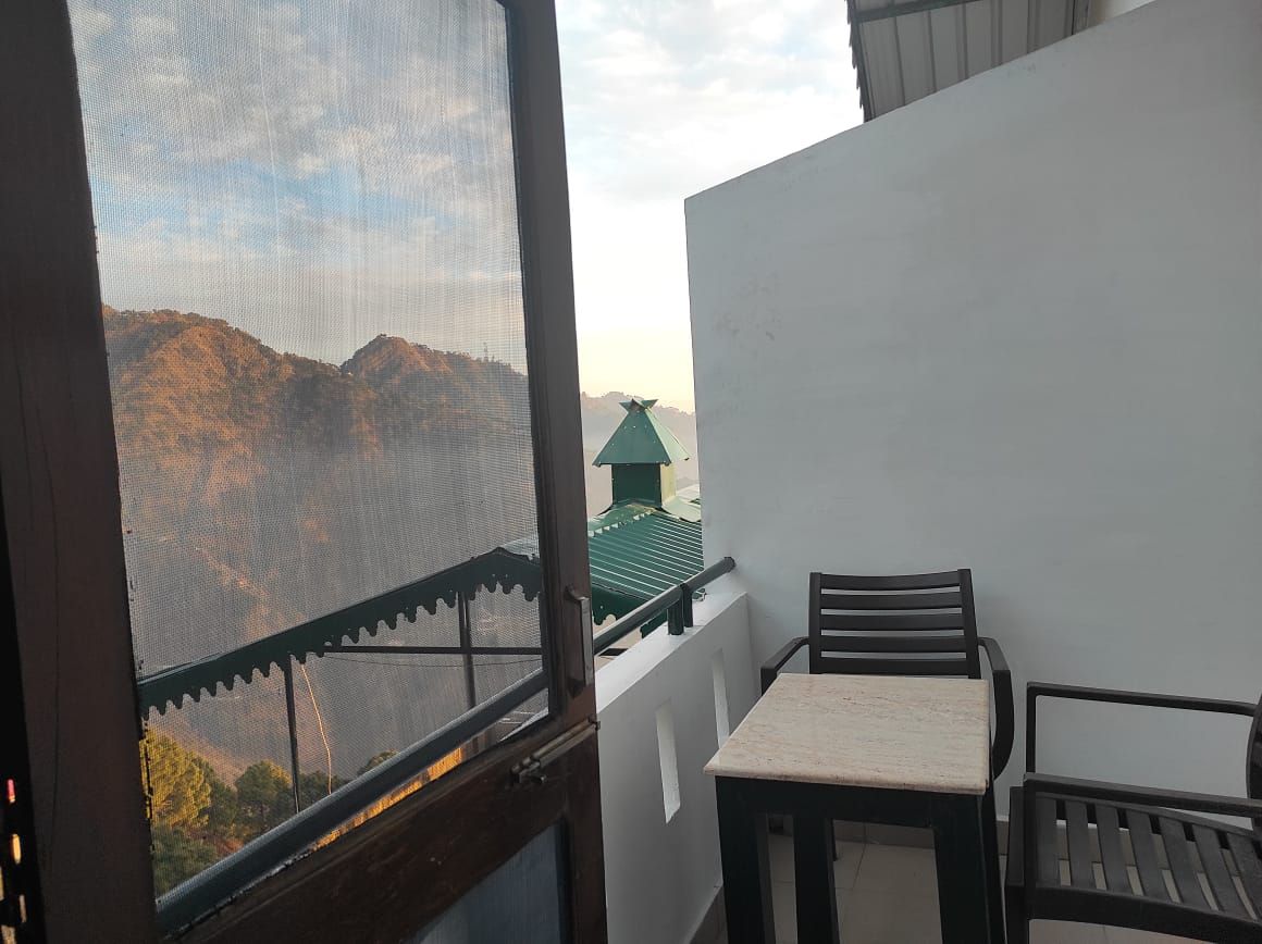 Hotel Birds View Budget Room (Small Balcony) 4