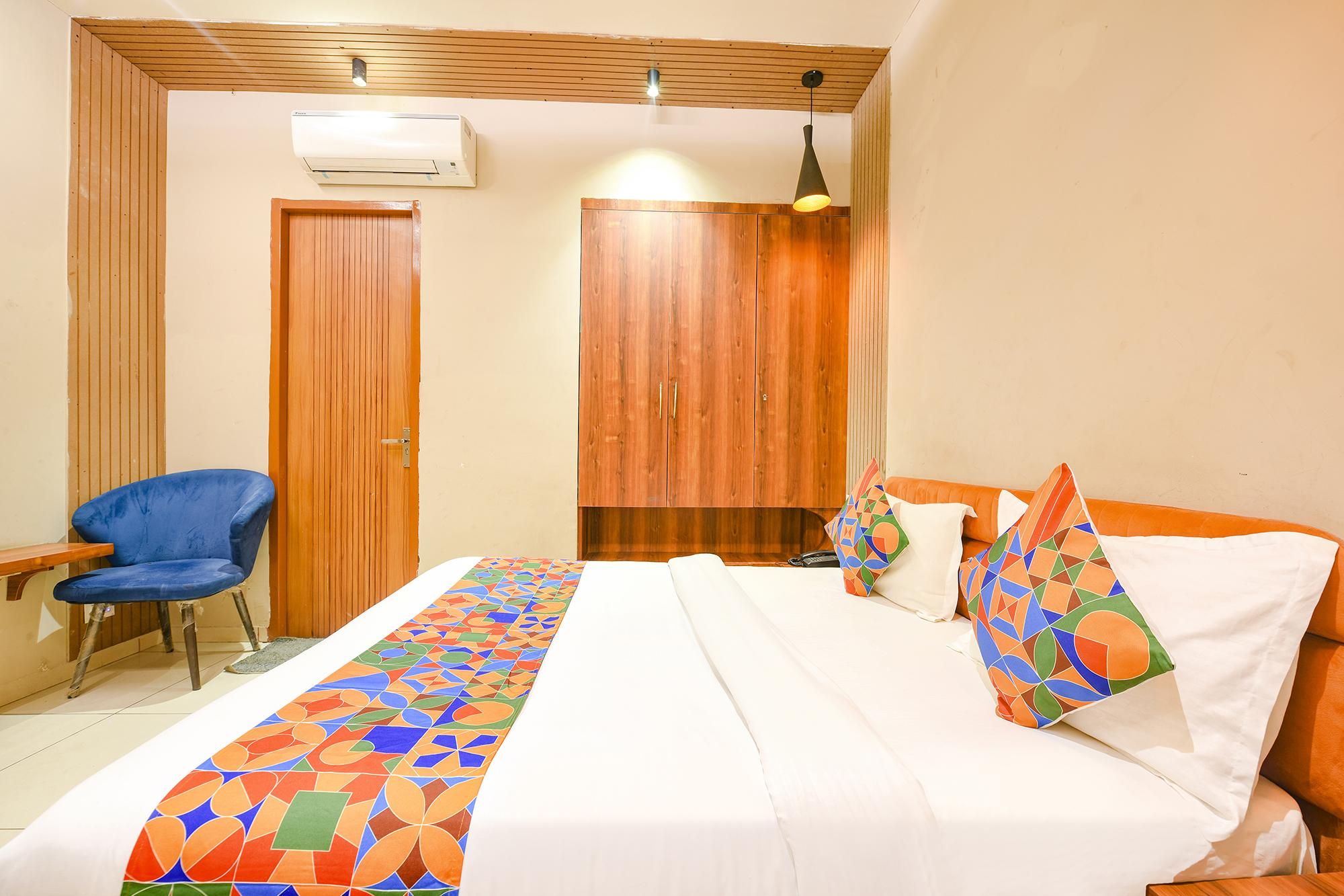 undefined Hotel DC Premium 10