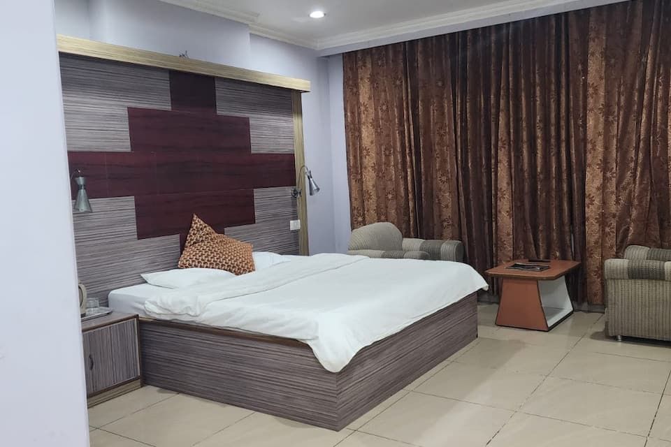 Deluxe Single Room