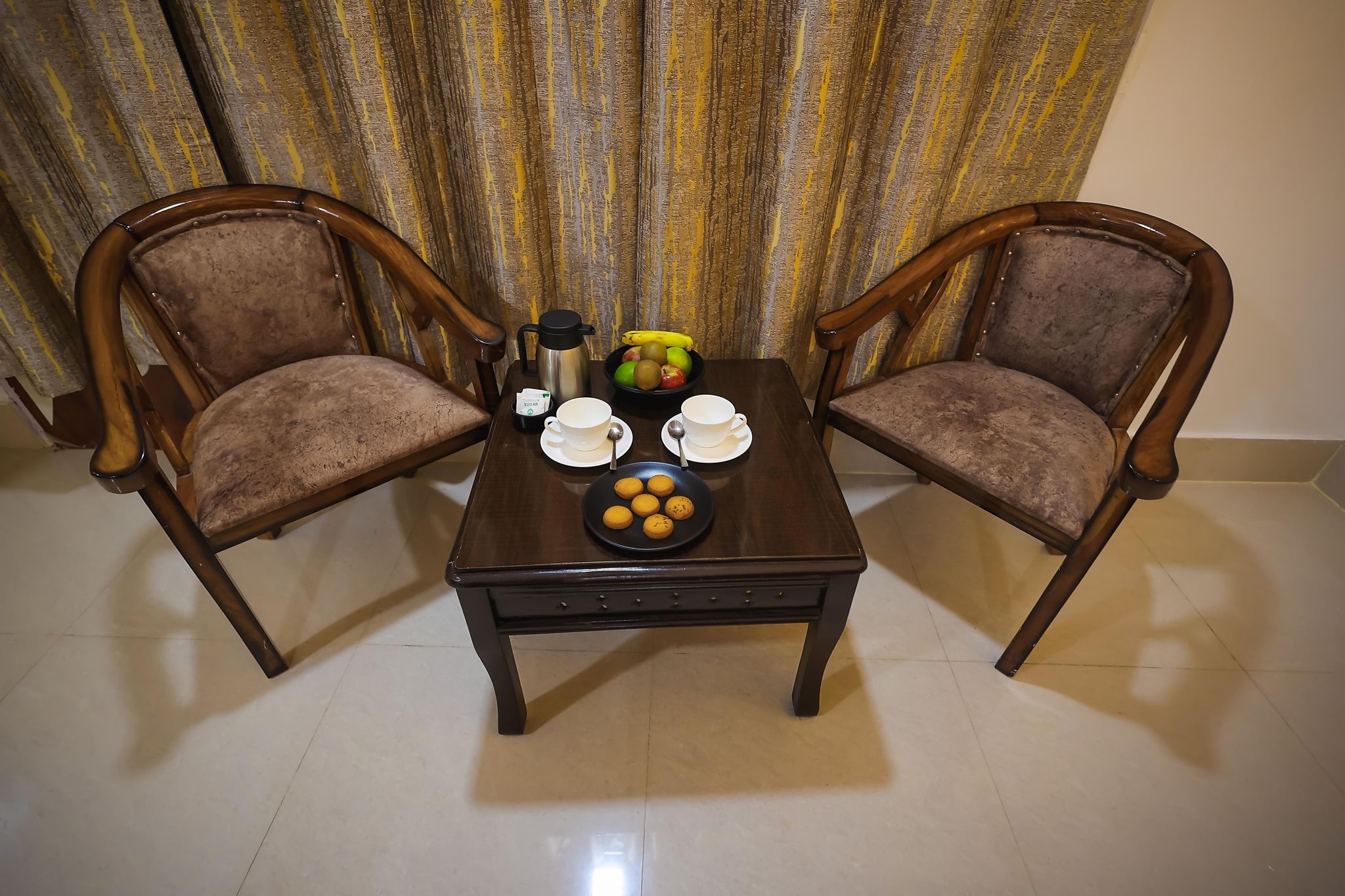 Hotel The Queen by Jal's Deluxe AC Room 10