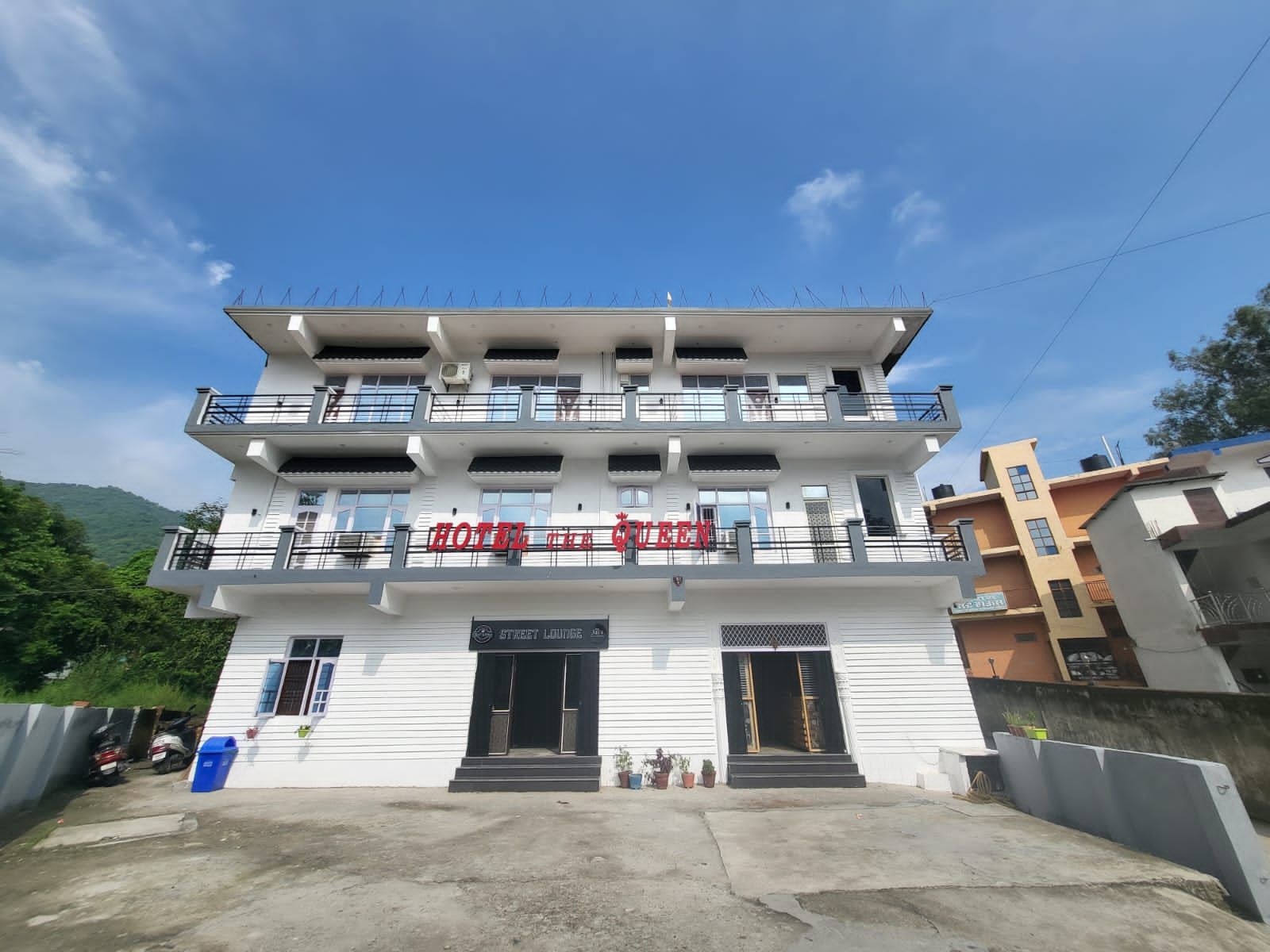 Hotel Exterior