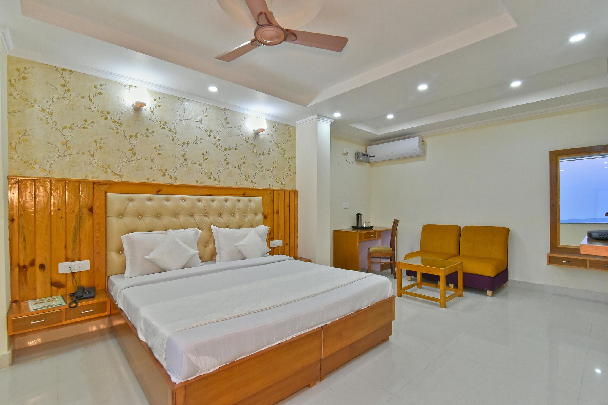 Semi Deluxe ( Non AC )