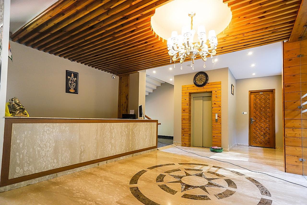 undefined Cloud Chat - A Boutique Property 2