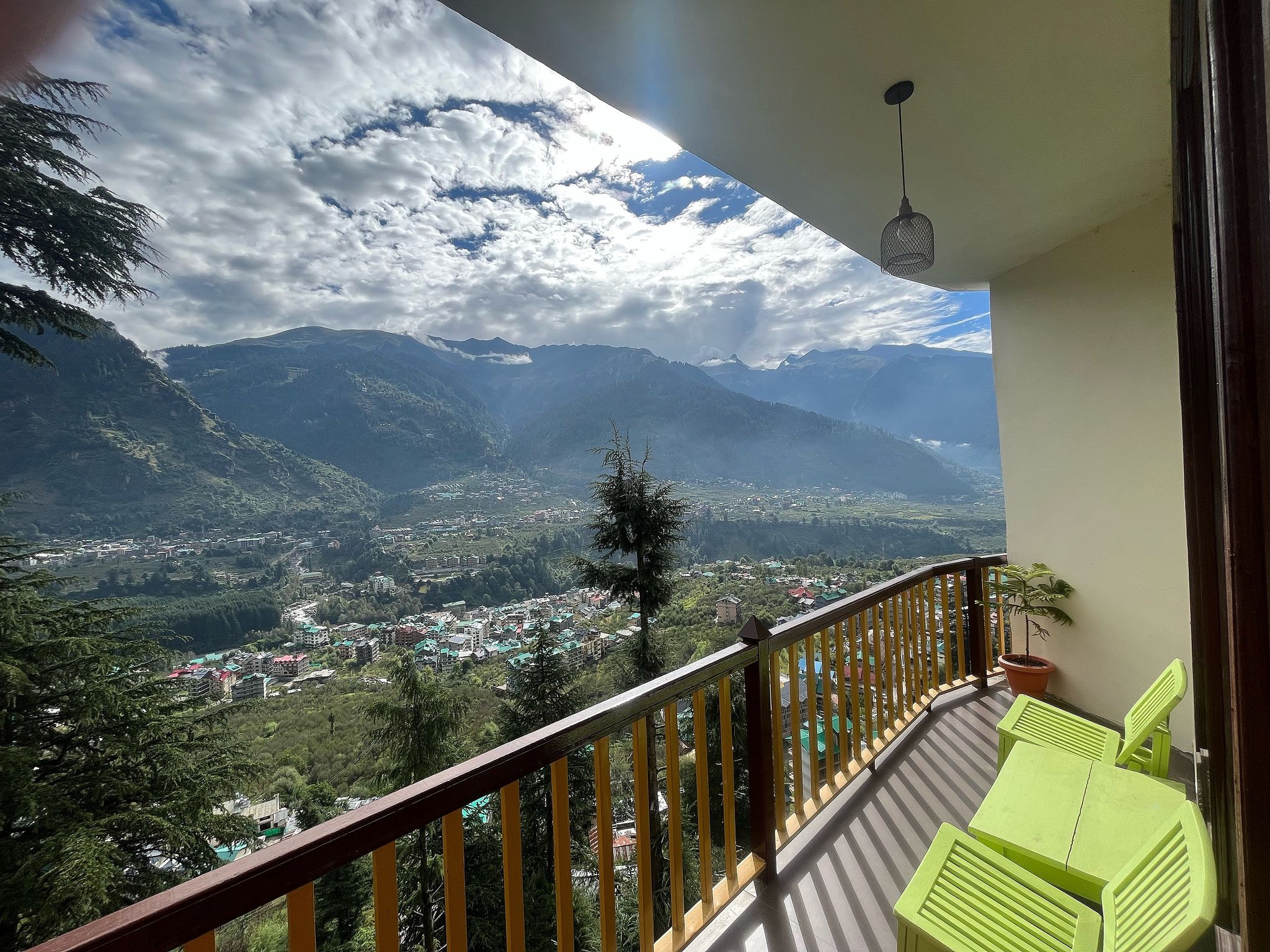 BD Resorts Luxury Room (With BALCONY) 9