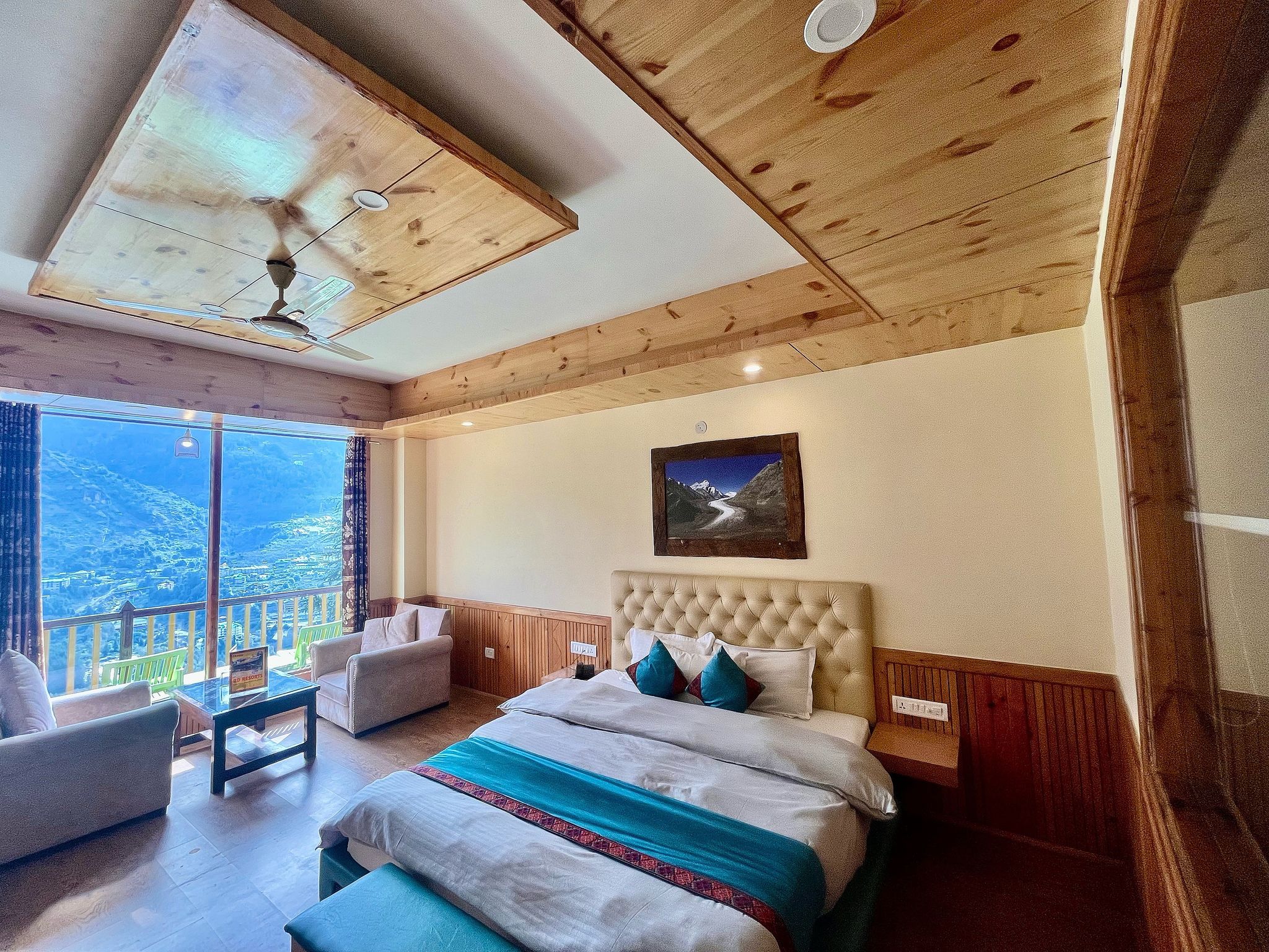 BD Resorts Luxury Room (With BALCONY) 3