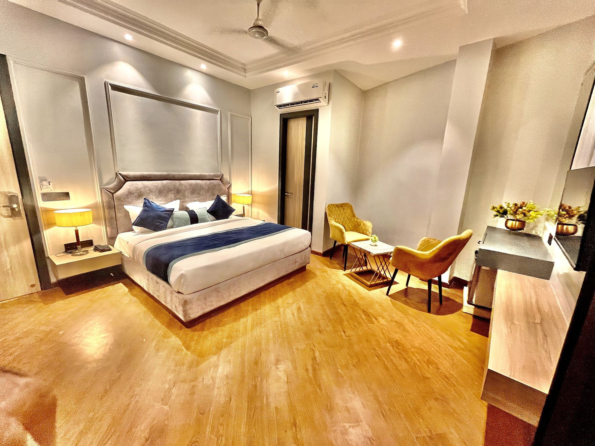 Hotel Grand Cabbana By Levelup Deluxe Room 17