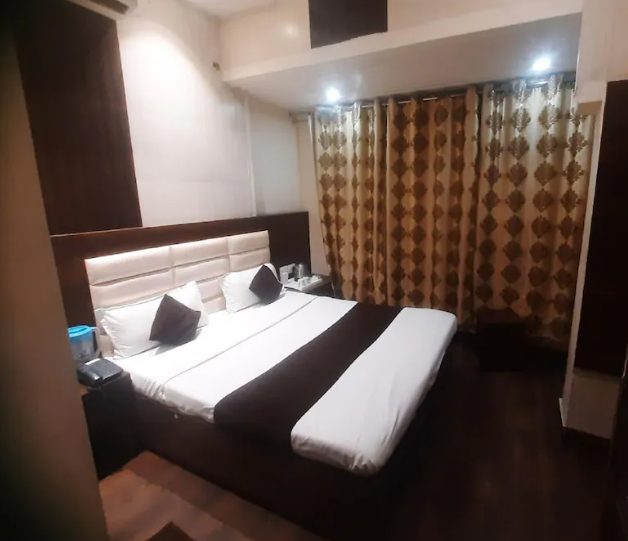 Standard Air Conditioning Room