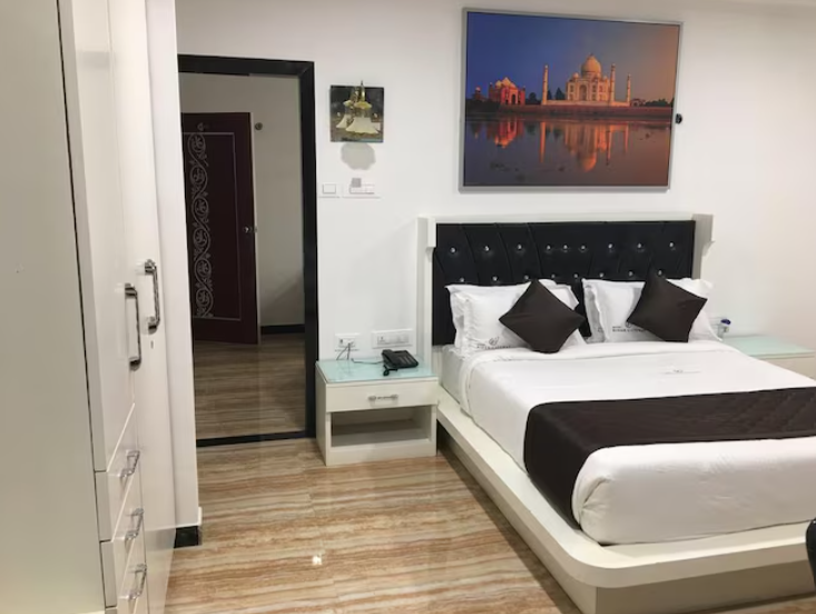 Deluxe Triple AC Room