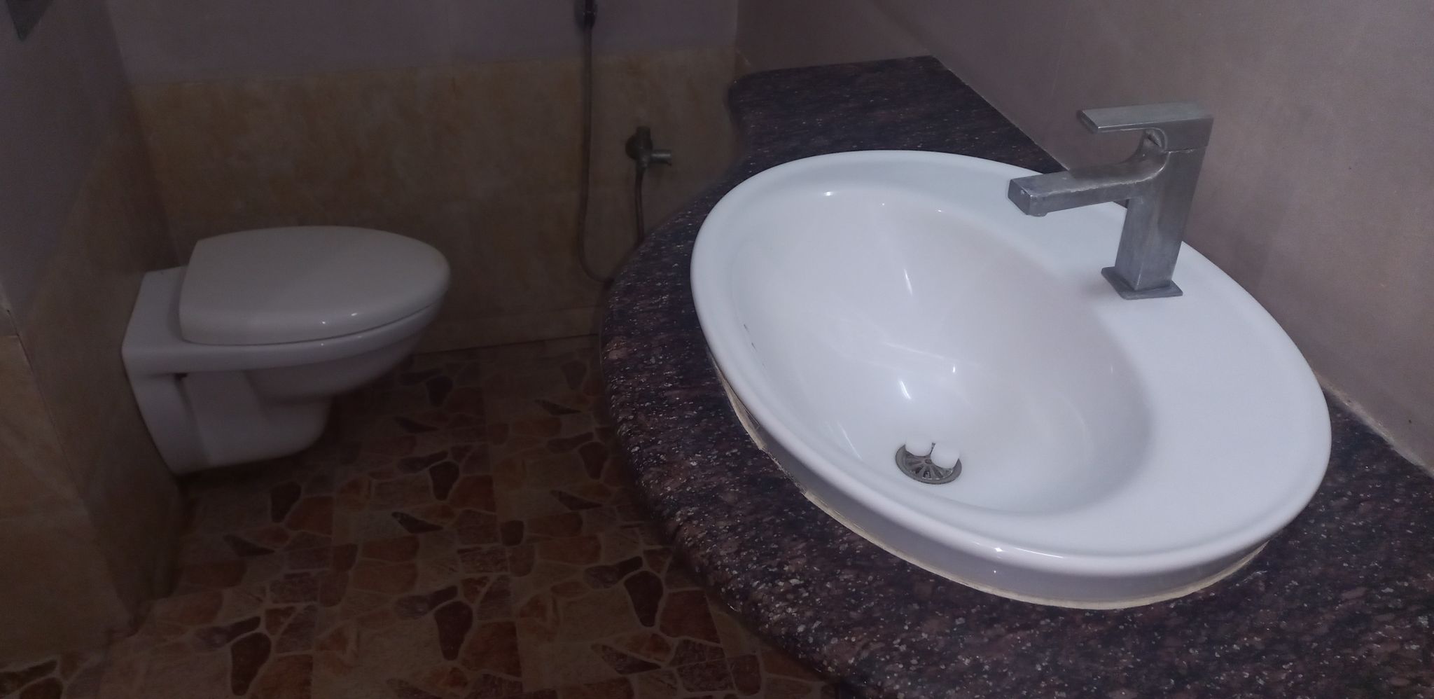 Hotel Haripriya Deluxe AC Room 3