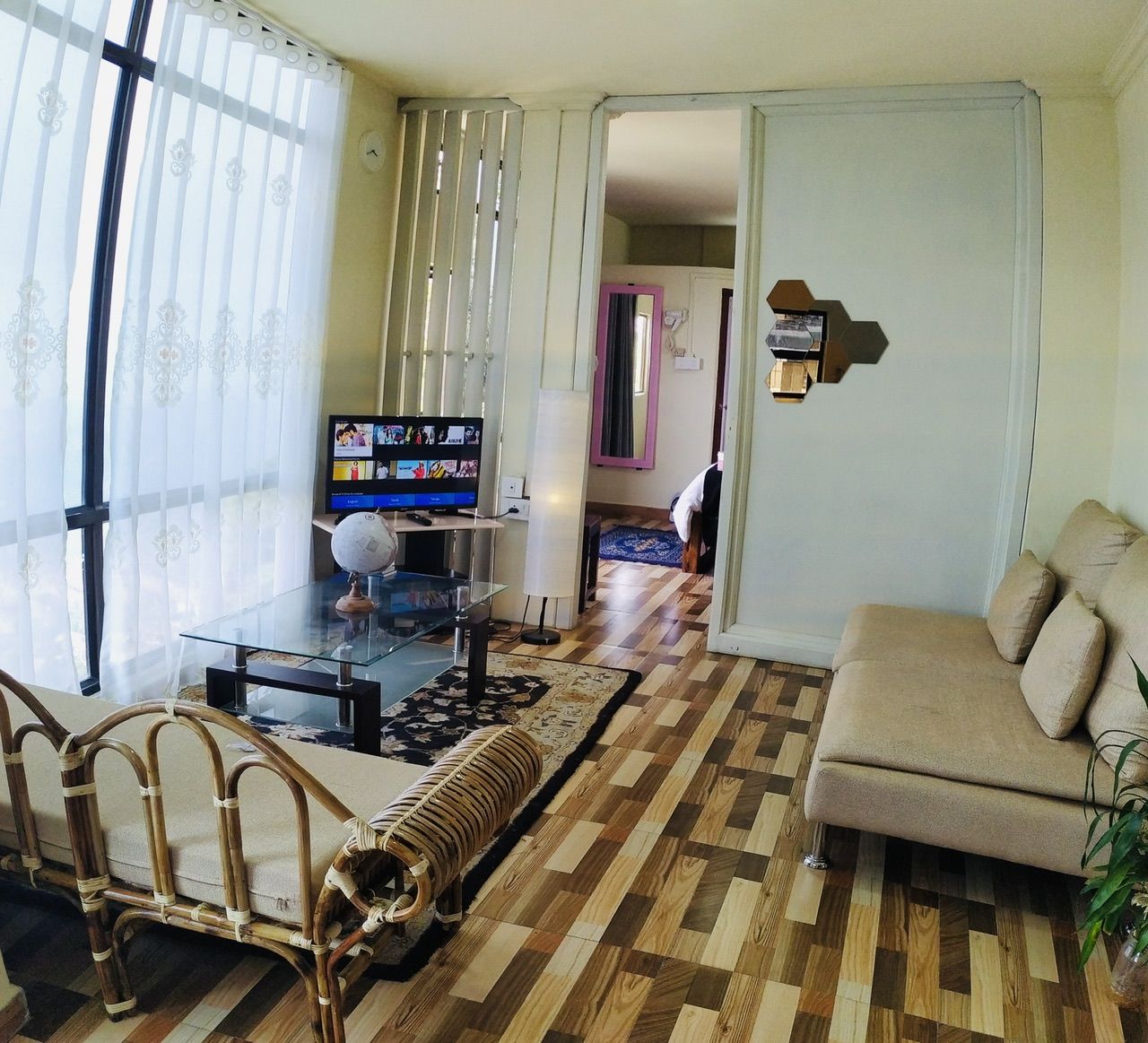 SMALL STUDIO APARTMENT 101 with Balcony