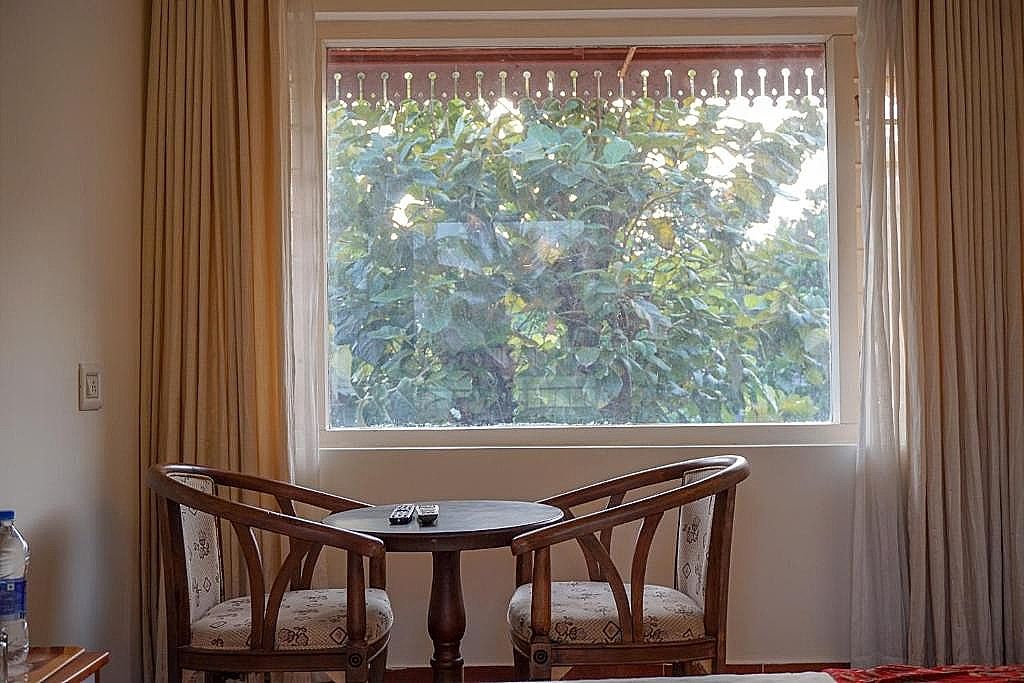 Willow Heights Deluxe Room 5