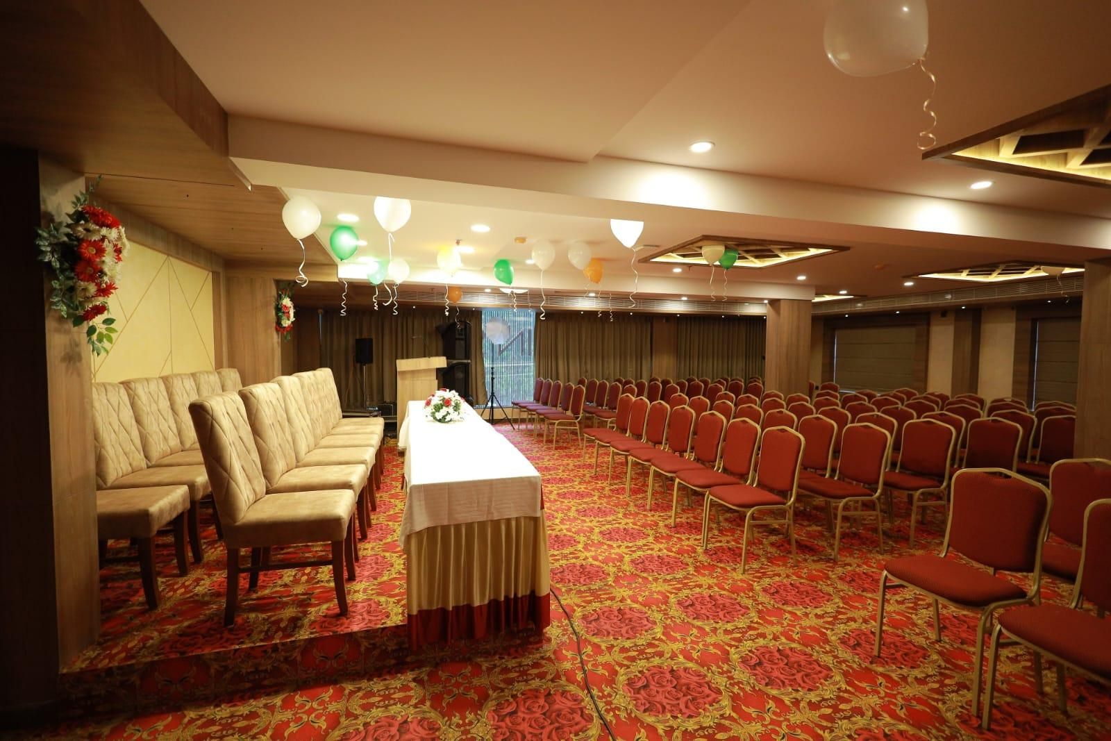 Banquet hall
