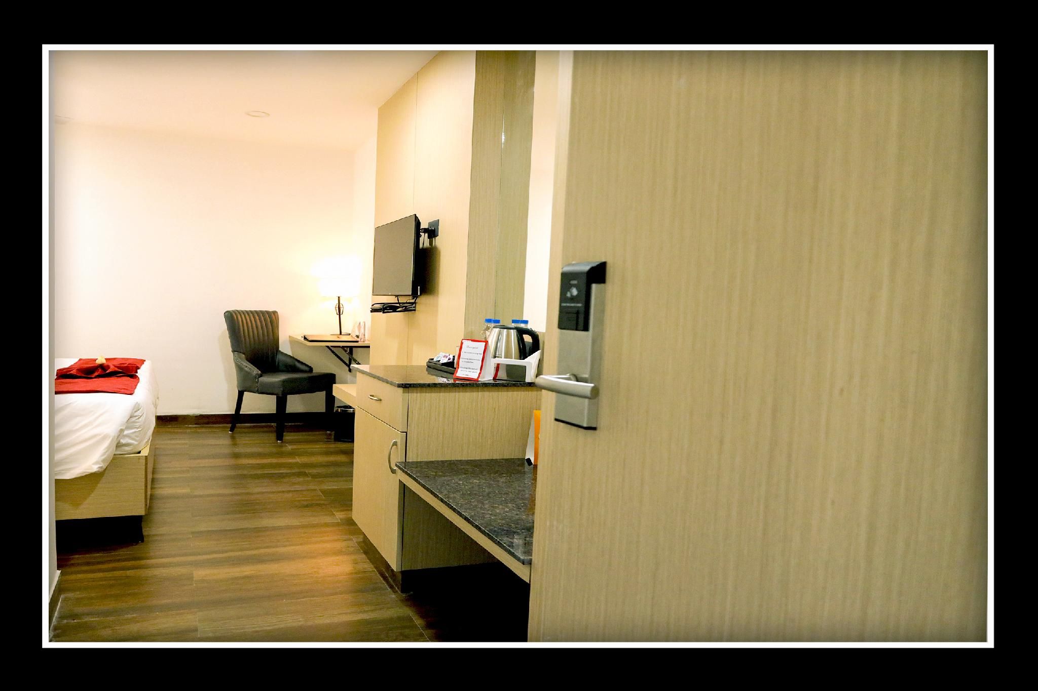 Sri Sri Sri Excellency Standard Room 2