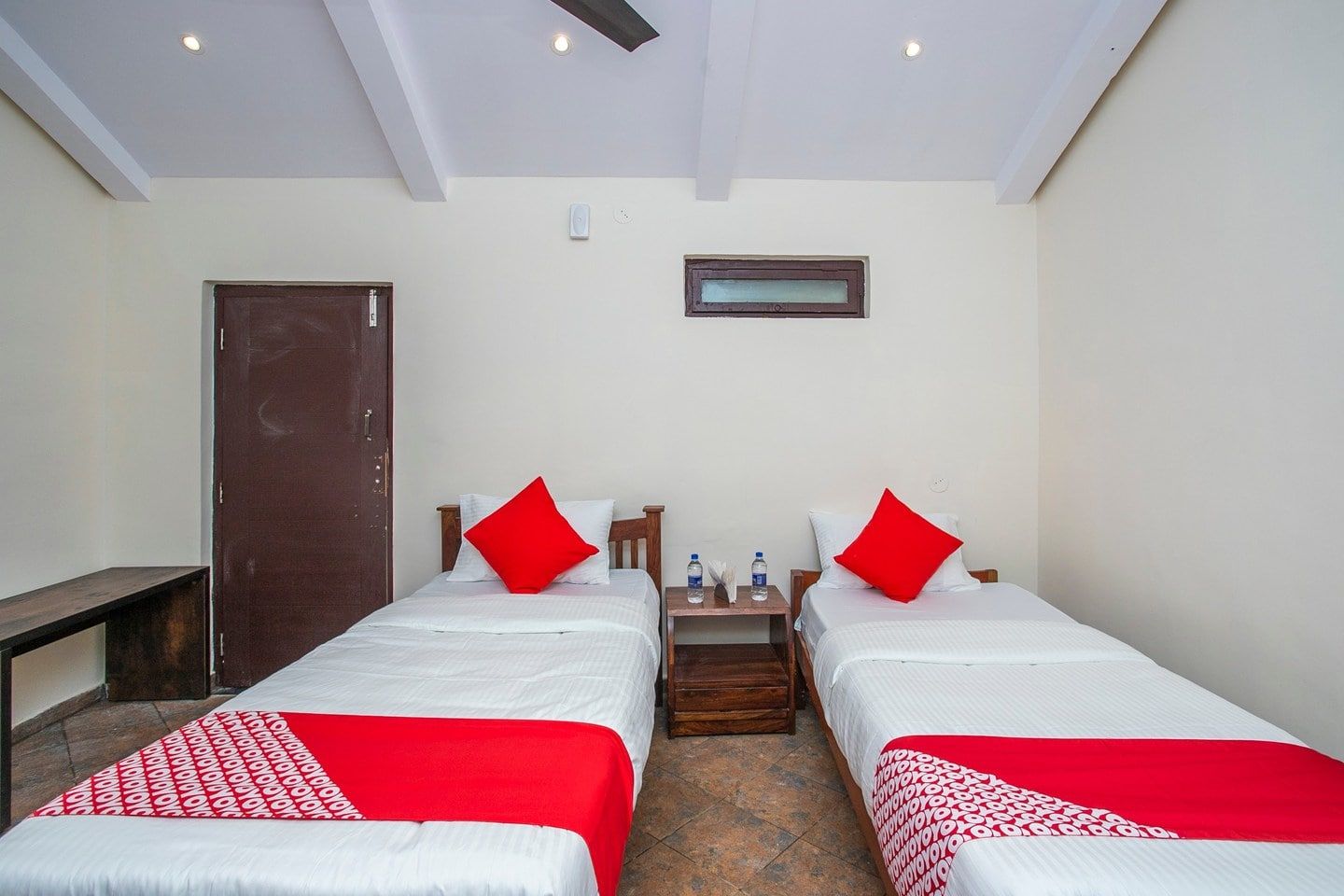 ZENPOD ROOM
