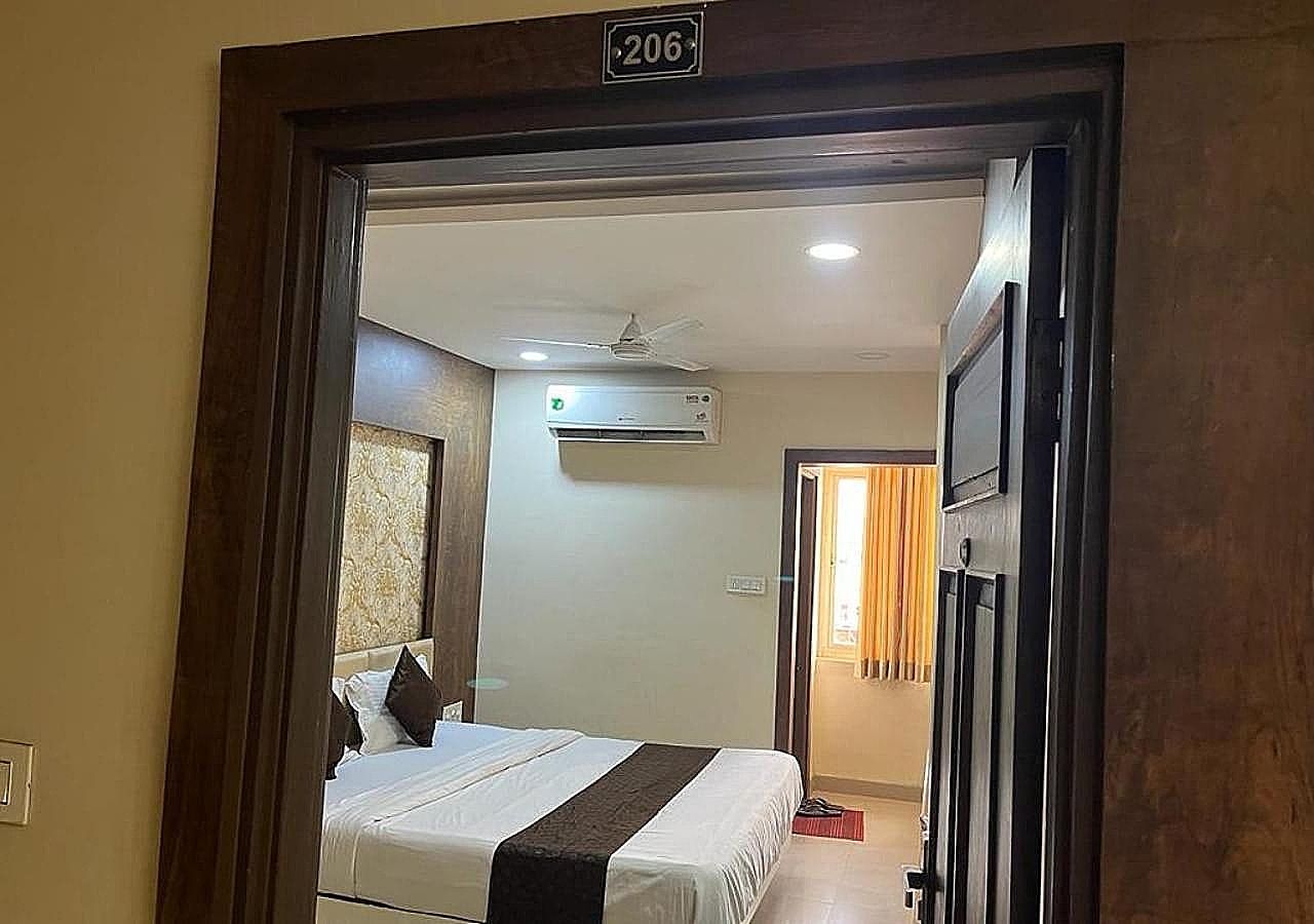 undefined JMC Hotel Sunshine 9
