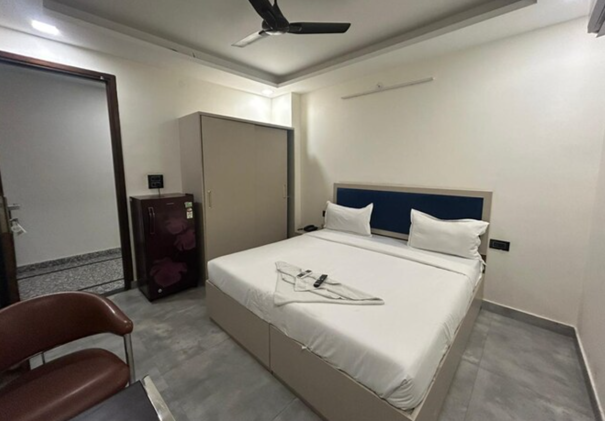 undefined The Leaf Studio 4