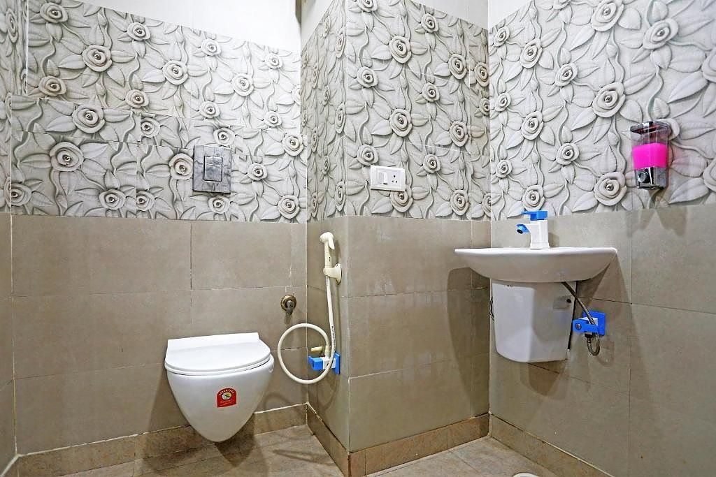 Double Room with Private Bathroom