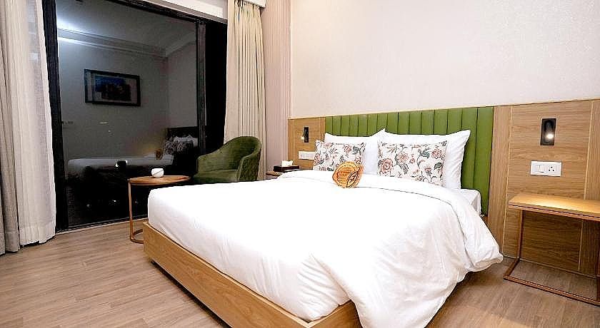 Deluxe Room City View