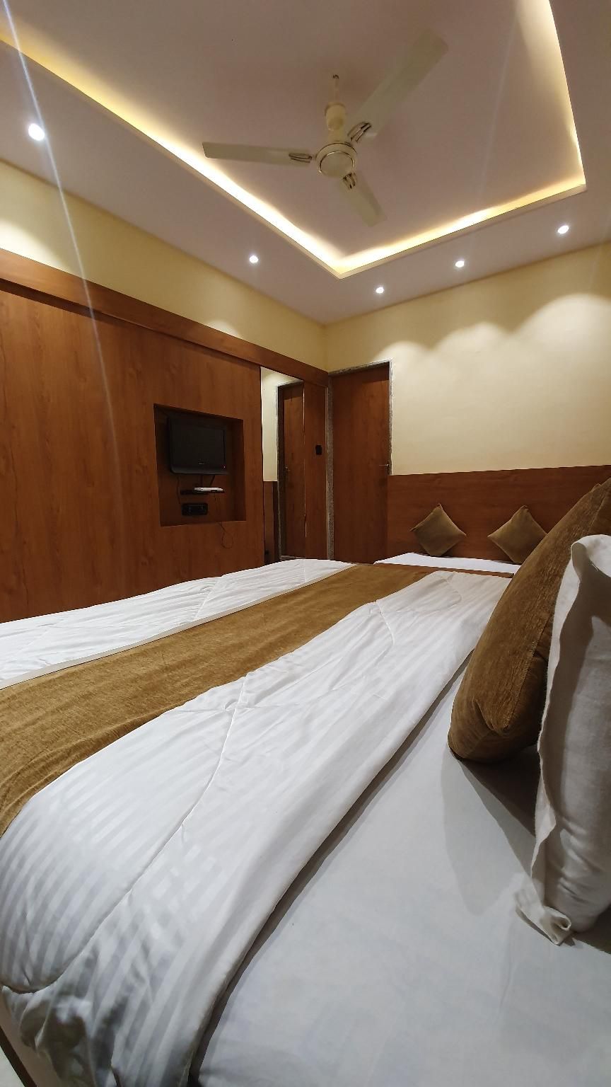 Triple Superior Room