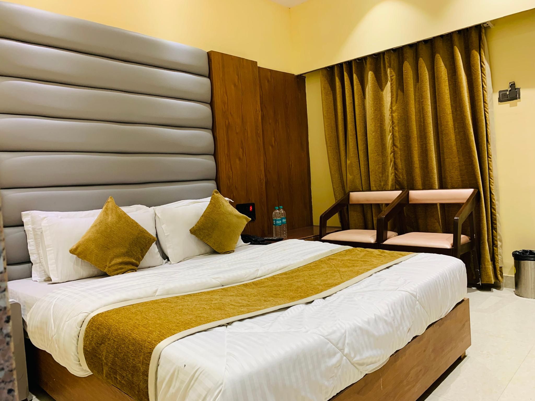 Super Deluxe Room