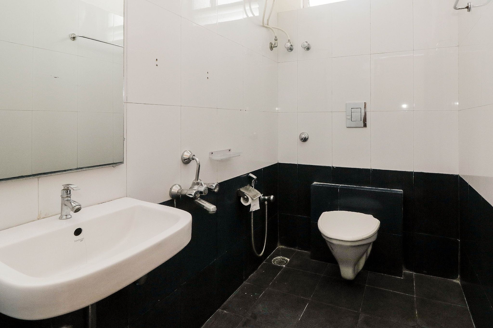 Airport Gateway Hotel Executive Room 12