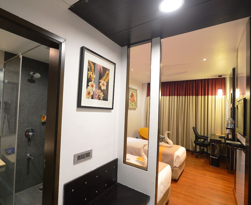 Astoria Hotel Madurai Deluxe Room  13
