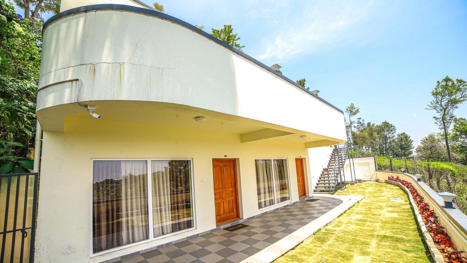 undefined Aira Residency 9