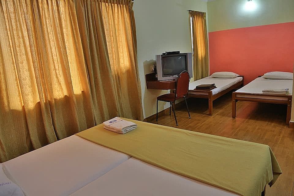 Hotel Srinivas Non AC Double 20