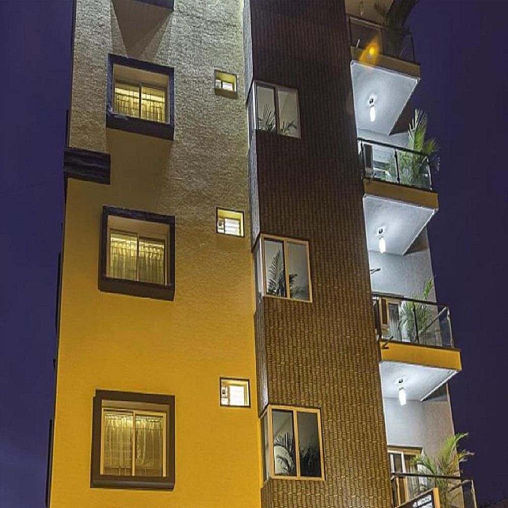 undefined Daffodil Suites 8