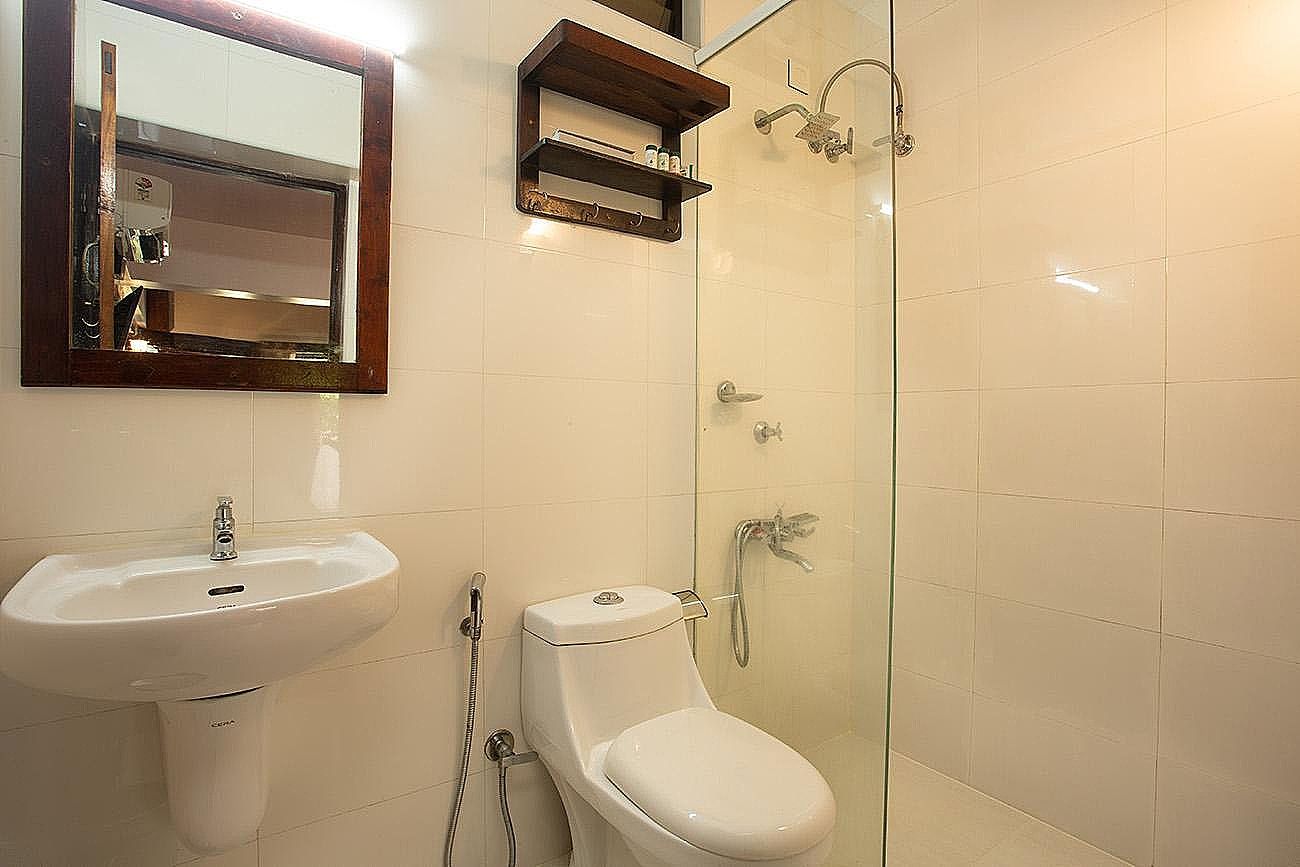 Superior Lake View Room