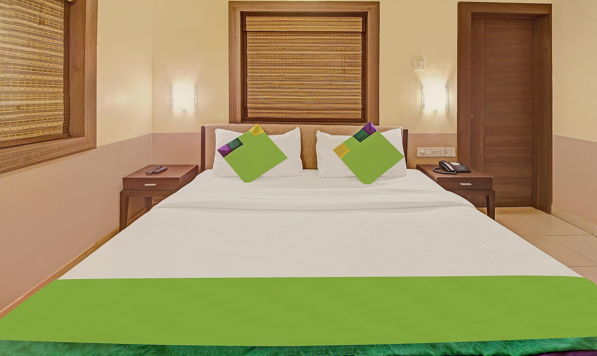 Luxury Suite (1 BR)