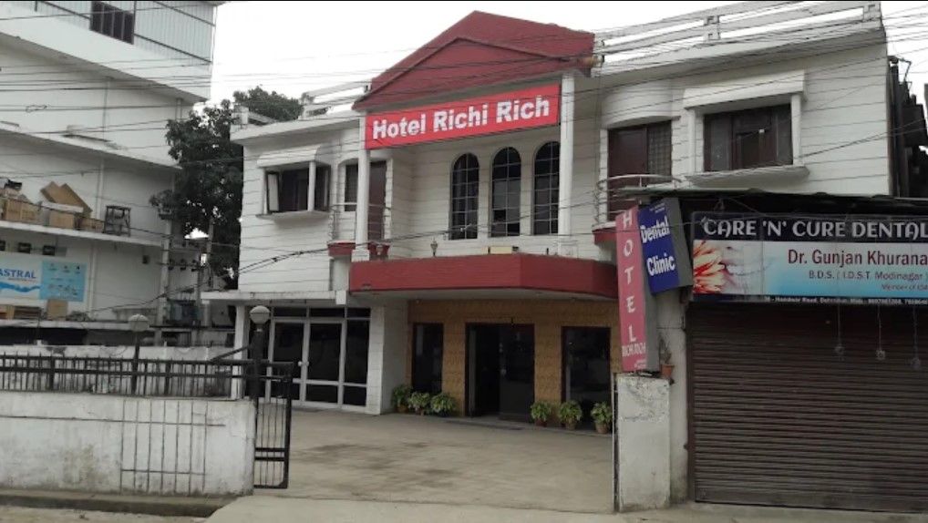 Hotel Richi Rich